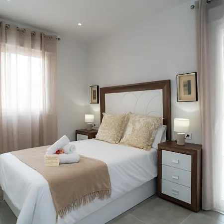 Aac Malaga - Apartamento Con Terraza, Muy Amplio, Totalmente Equipado, Cerca Del Centro Y Nuevo! Zewnętrze zdjęcie
