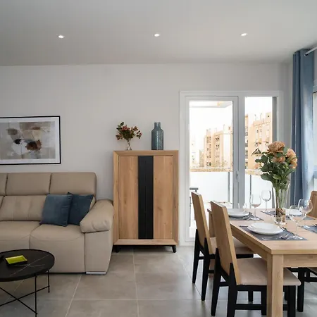 Aac Malaga - Apartamento Con Terraza, Muy Amplio, Totalmente Equipado, Cerca Del Centro Y Nuevo! Pokój zdjęcie